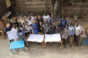 nomade-des-mer-participants-atelier-eolienne-c-elaine-le-floch-gob_32334112926_o